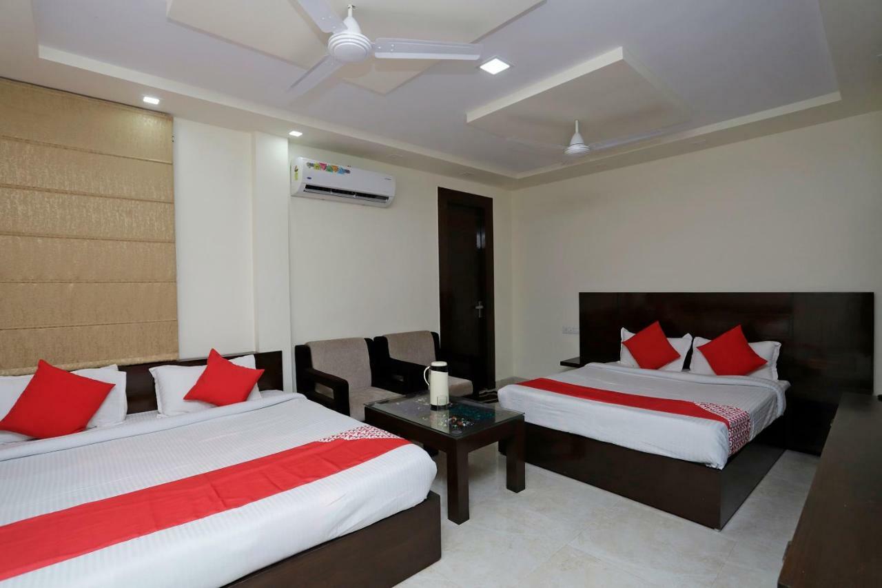 Oyo 39595 Hotel Ray Ban Kankhal Kültér fotó